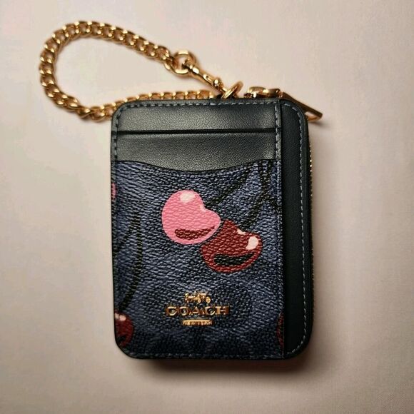 NWT Coach CZ468 Zip Card Case Signature Canvas Cherry Print Denim - Picture 1 of 4
